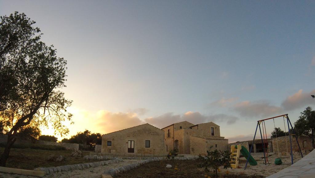 Agriturismo Ara Villa Casale Zappulla Kültér fotó